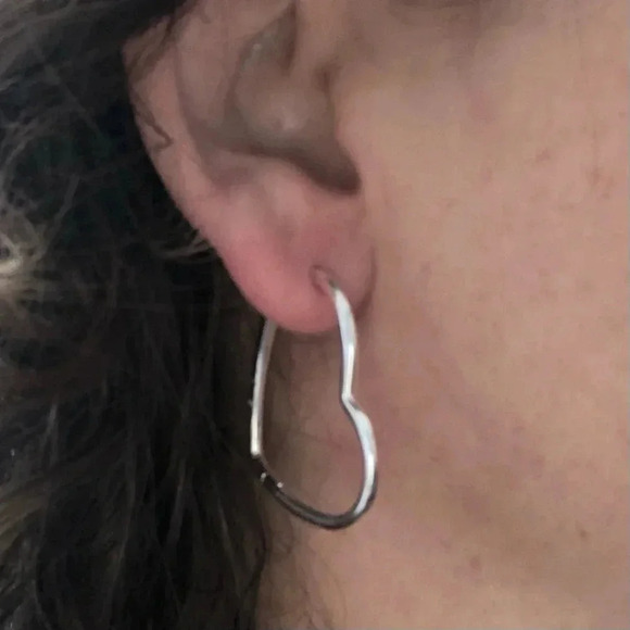 “LOVED” Engraved Heart Shape 925 Sterling Silver Hoop Earrings Gift Love New - Picture 4 of 4